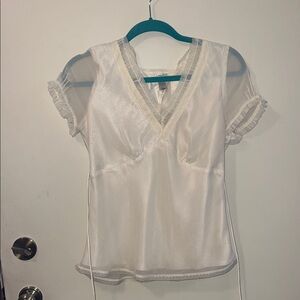 Old Navy Cream V-Neck Lace Trim Short Sleeve Blouse